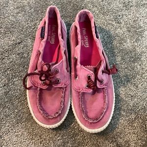 Pink sperry boat shoes